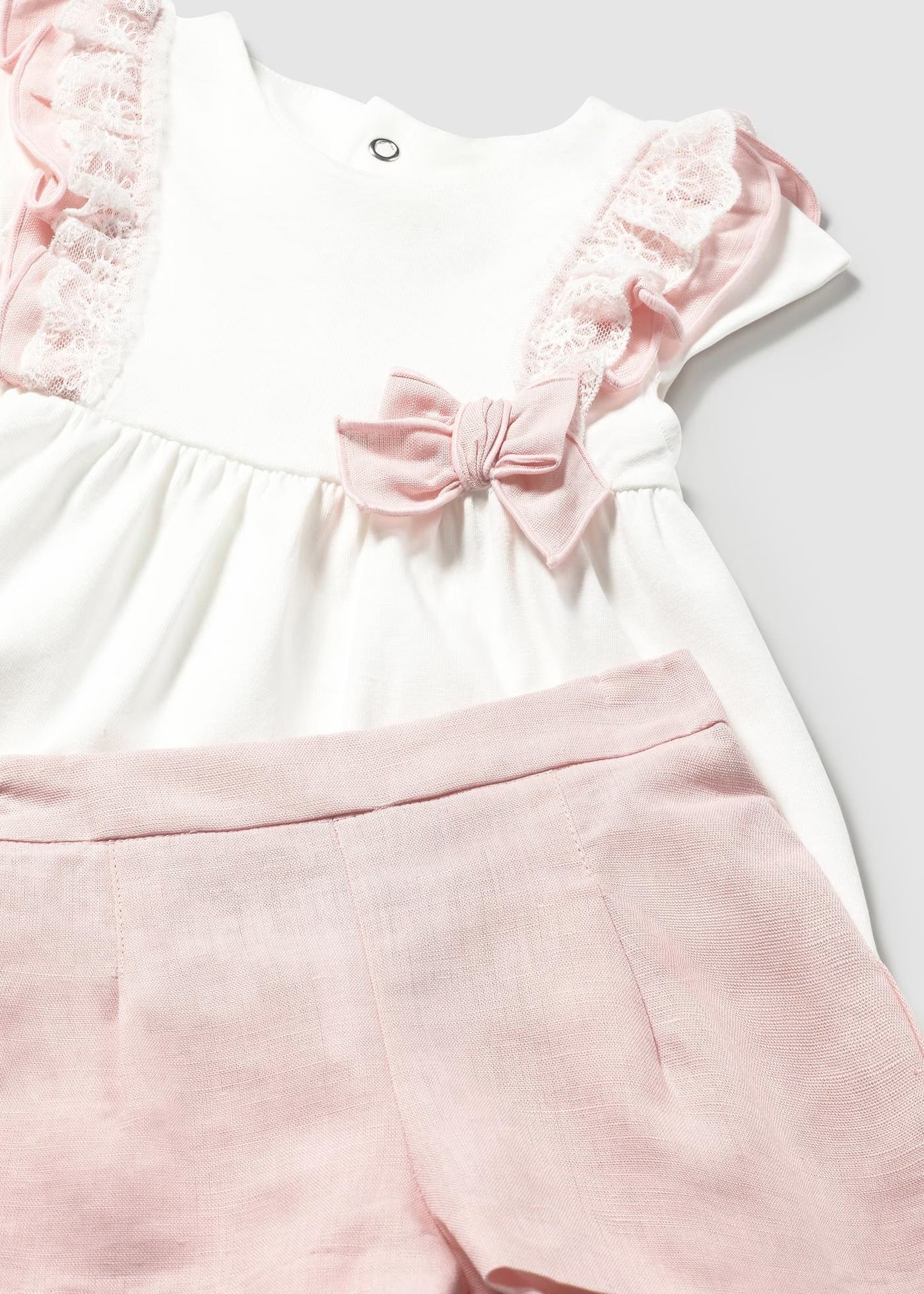 Set pantaloni scurti si bluza din in bebe Mayoral