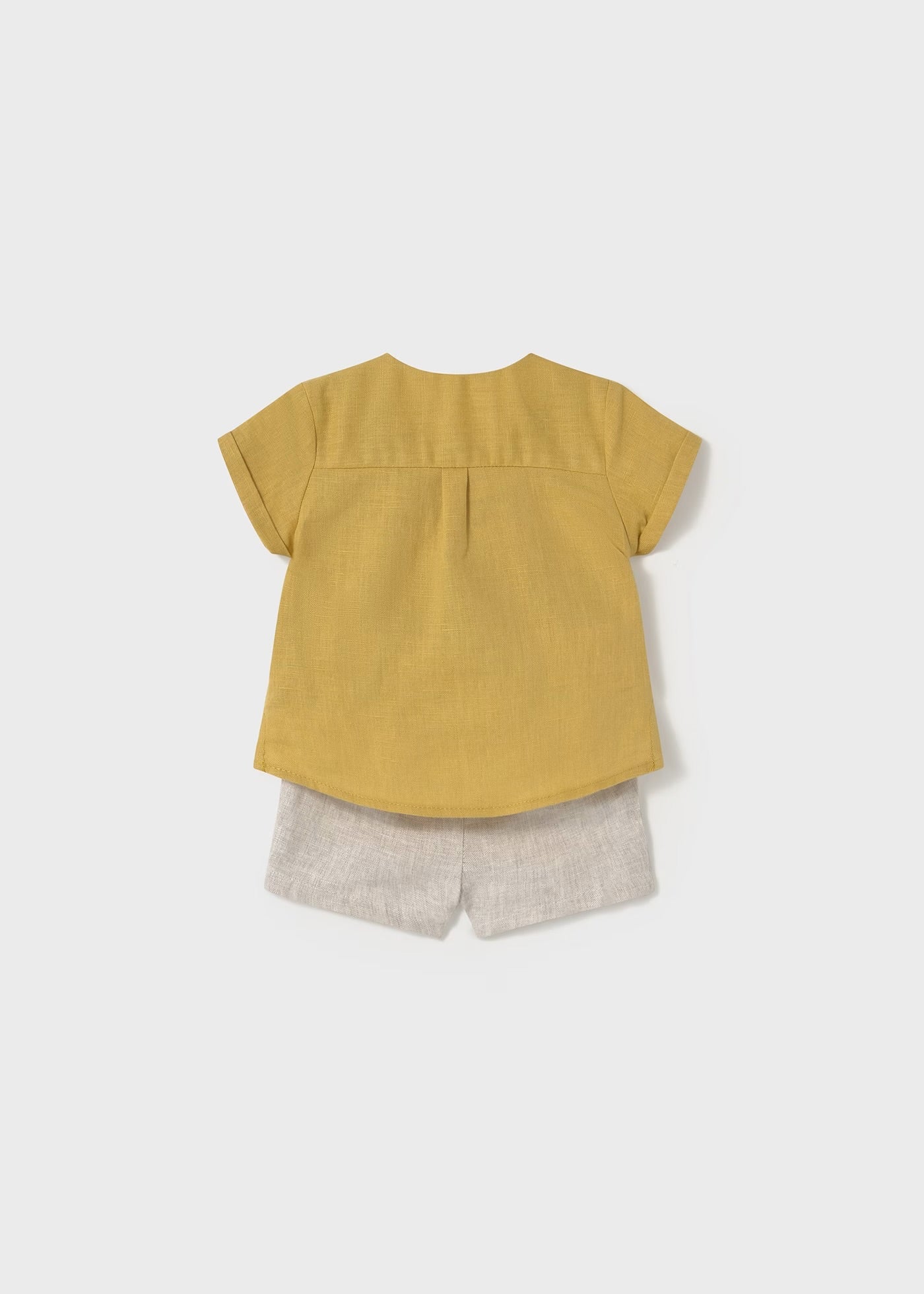 Set pantaloni scurti si camasa din in nou-nascut Mayoral