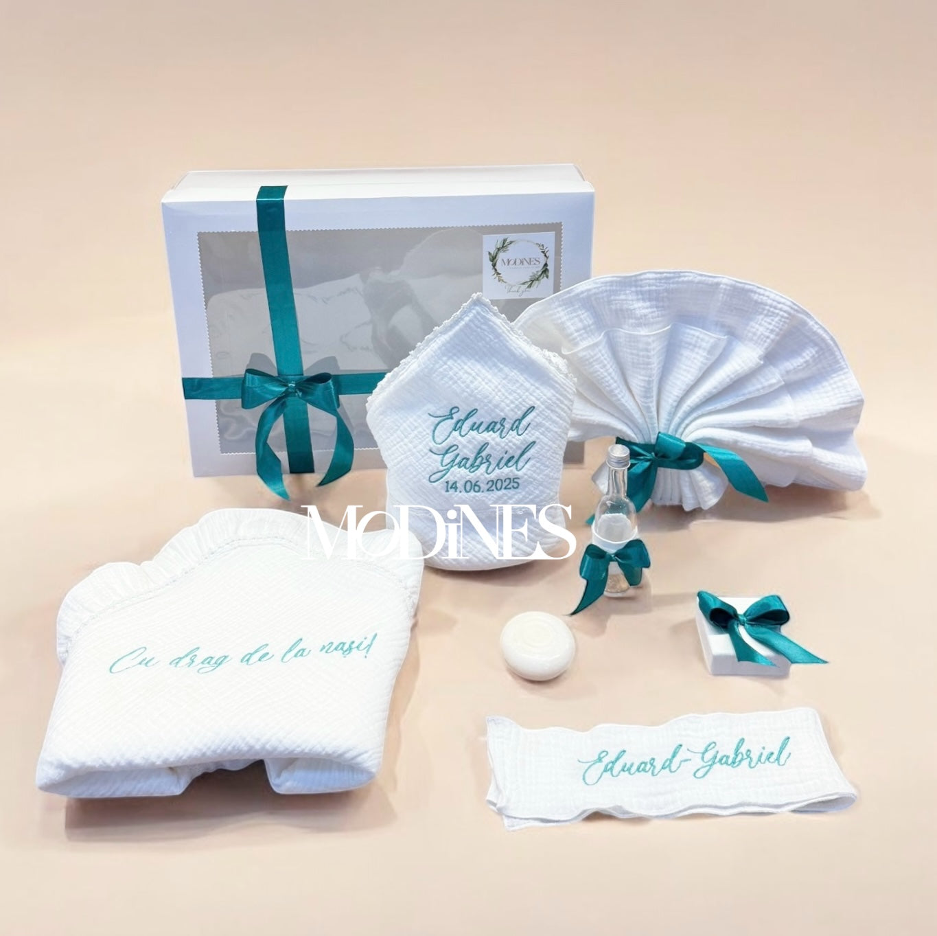 Trusou botez personalizat din muselina