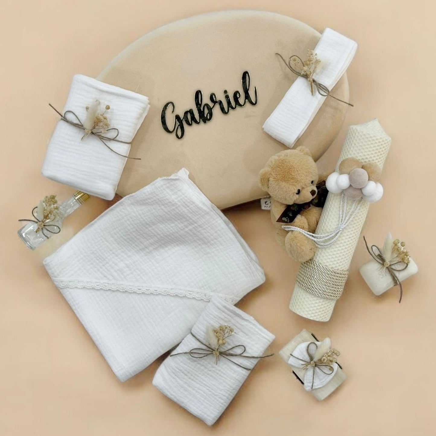 Cufar, trusou botez si lumanare Gabriel