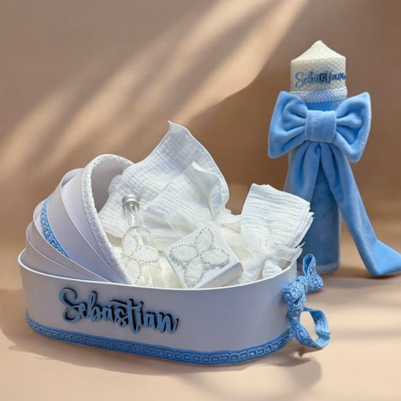 Cufar, lumanare si trusou botez personalizat