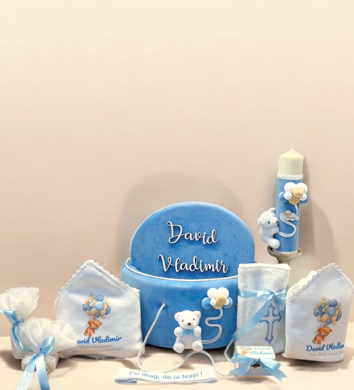 Cufar, lumanare si trusou botez personalizat David