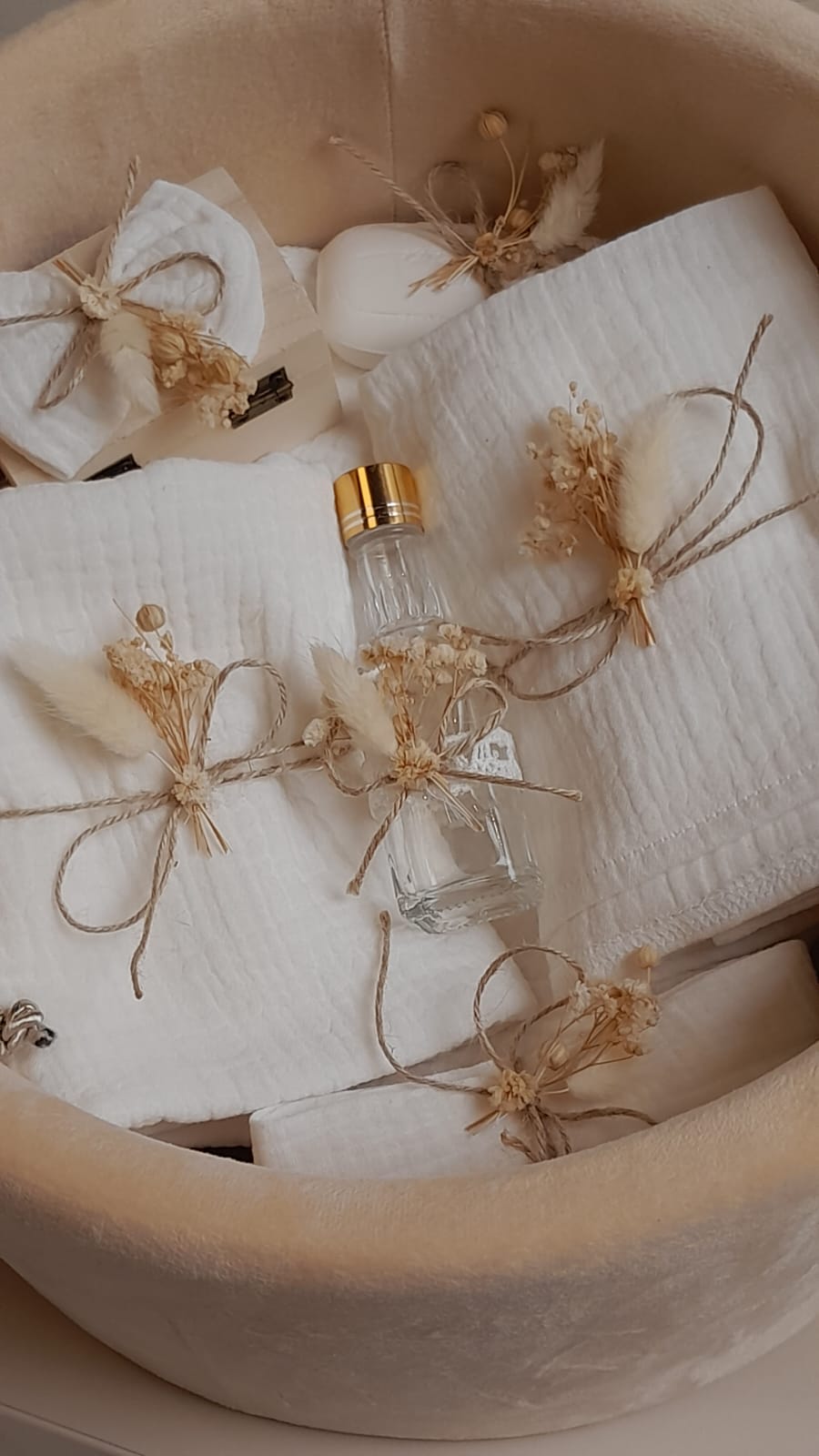 Cufar, trusou si lumanare personalizate