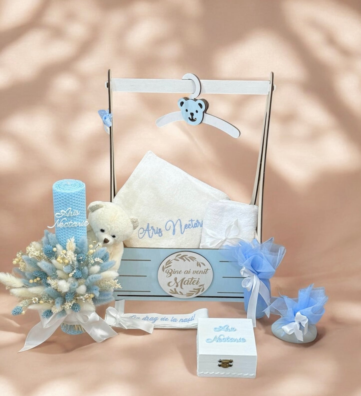 Cufar, trusou si lumanare botez baiat