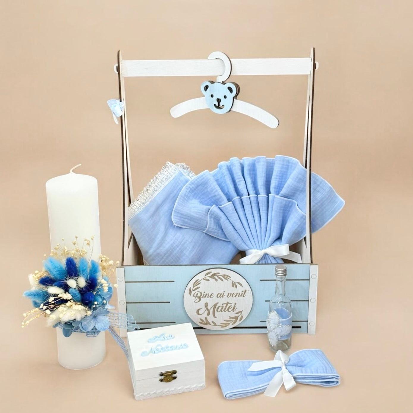 Cufar, trusou si lumanare botez baiat