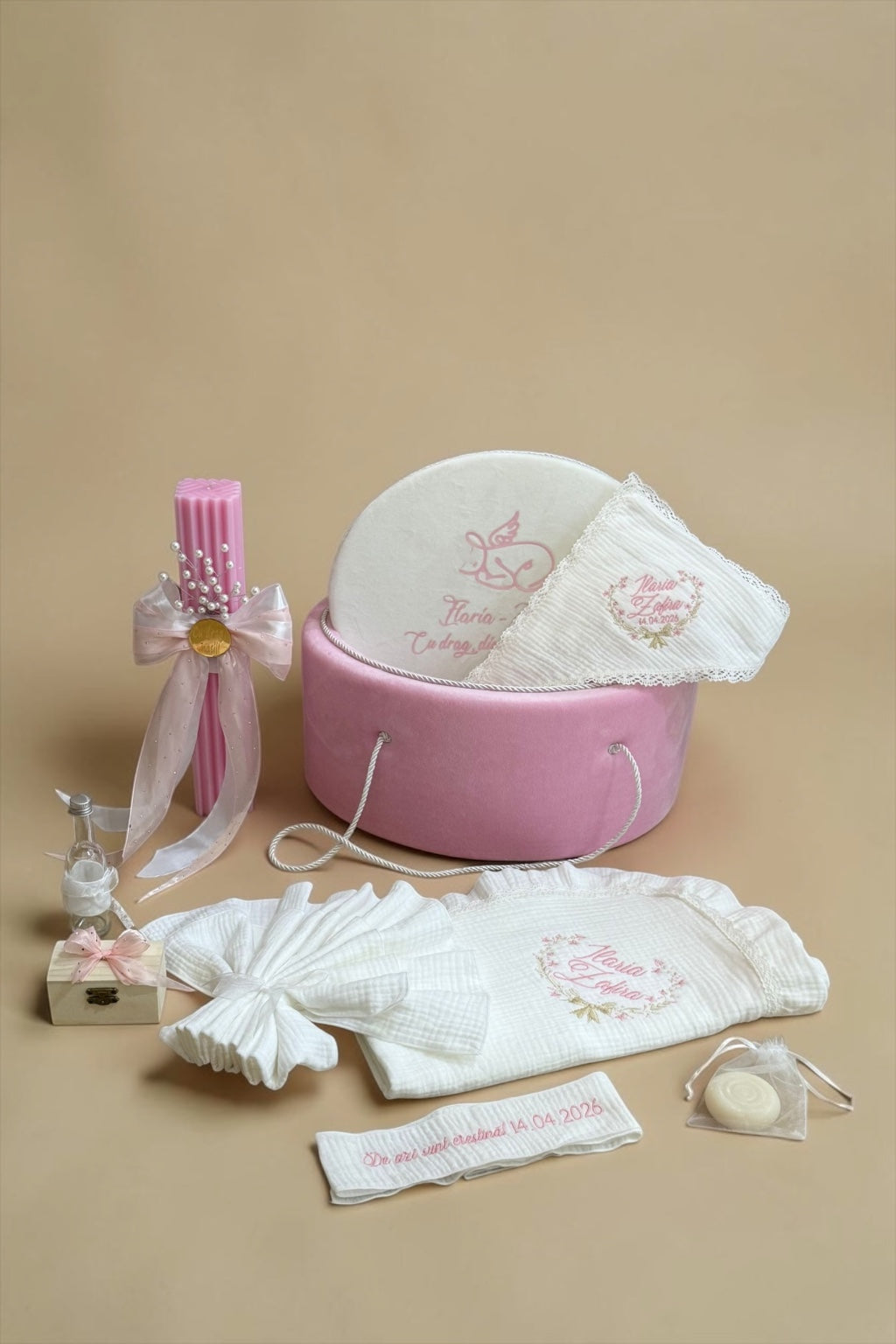 Set cufar, trusou si lumanare Pink Baby