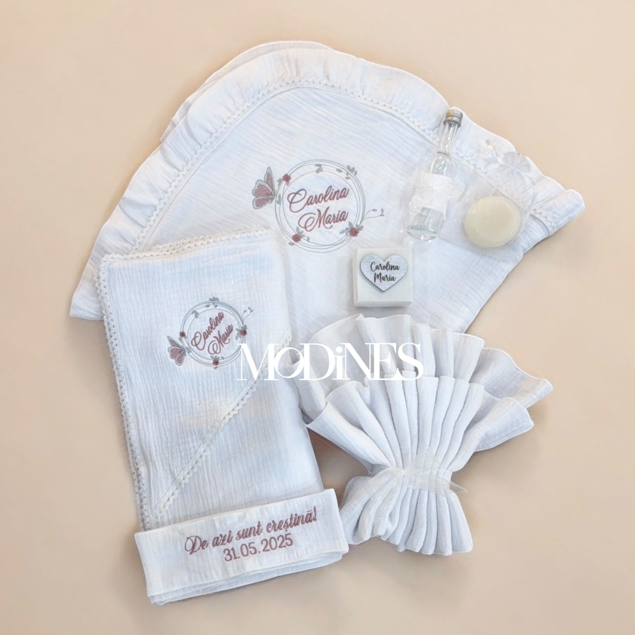 Trusou botez personalizat din muselina