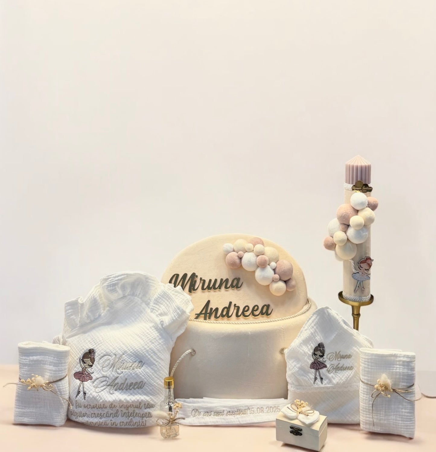 Cufar, trusou botez si lumanare Miruna