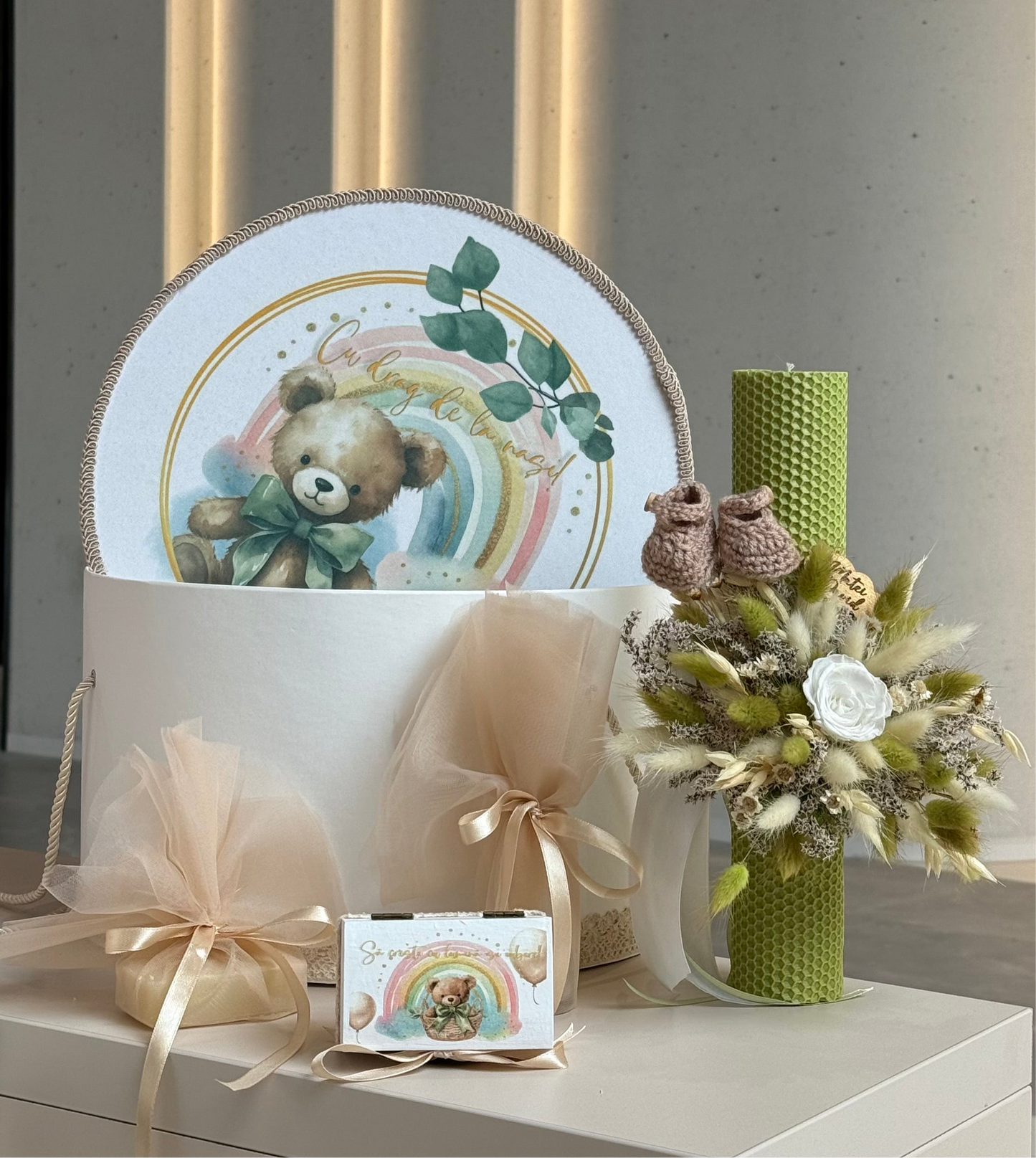 Cufar, lumanare si trusou botez personalizat