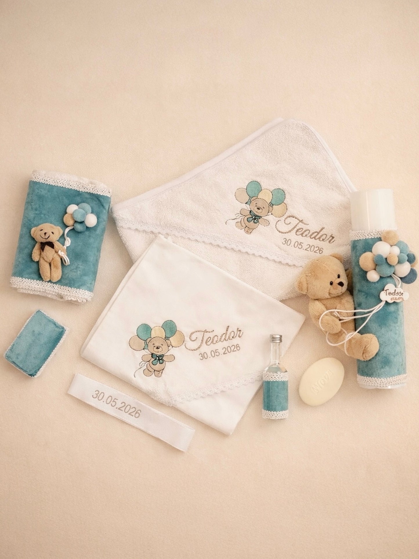 Set trusou si lumanare botez