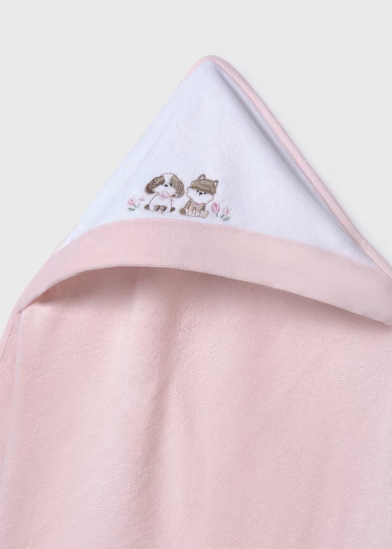 Prosop cu gluga bebe