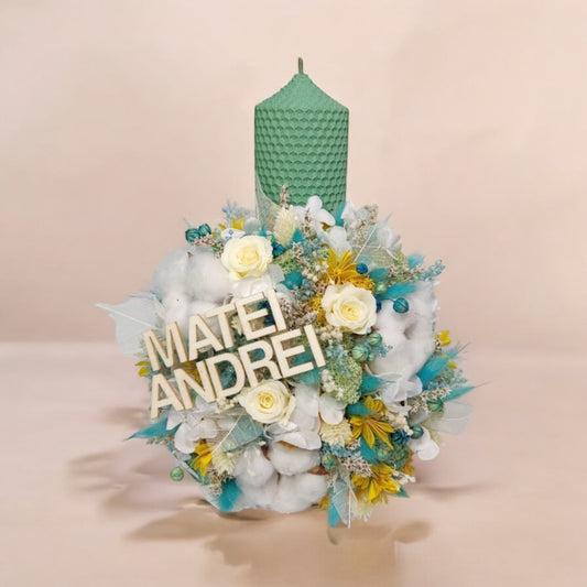 Lumanare ceara naturala verde fetite baieti flori maturale criogenate verde botez