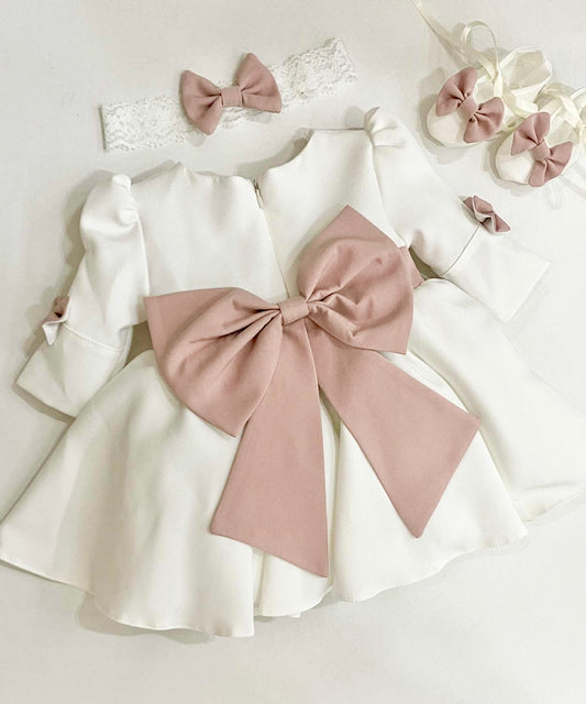 Set rochita si accesorii Cyrus