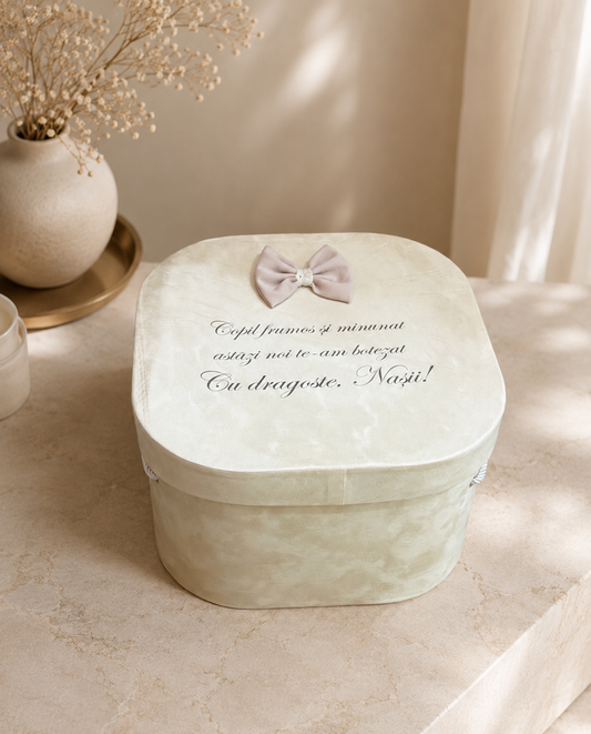Cufar personalizat pentru botez