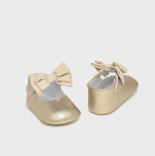 Pantofi cu fundita nou-nascut