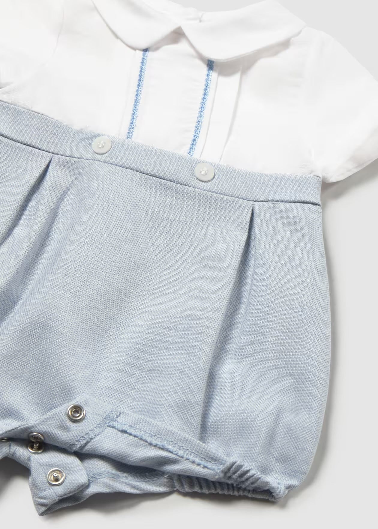 Costumas nou-nascut Mayoral