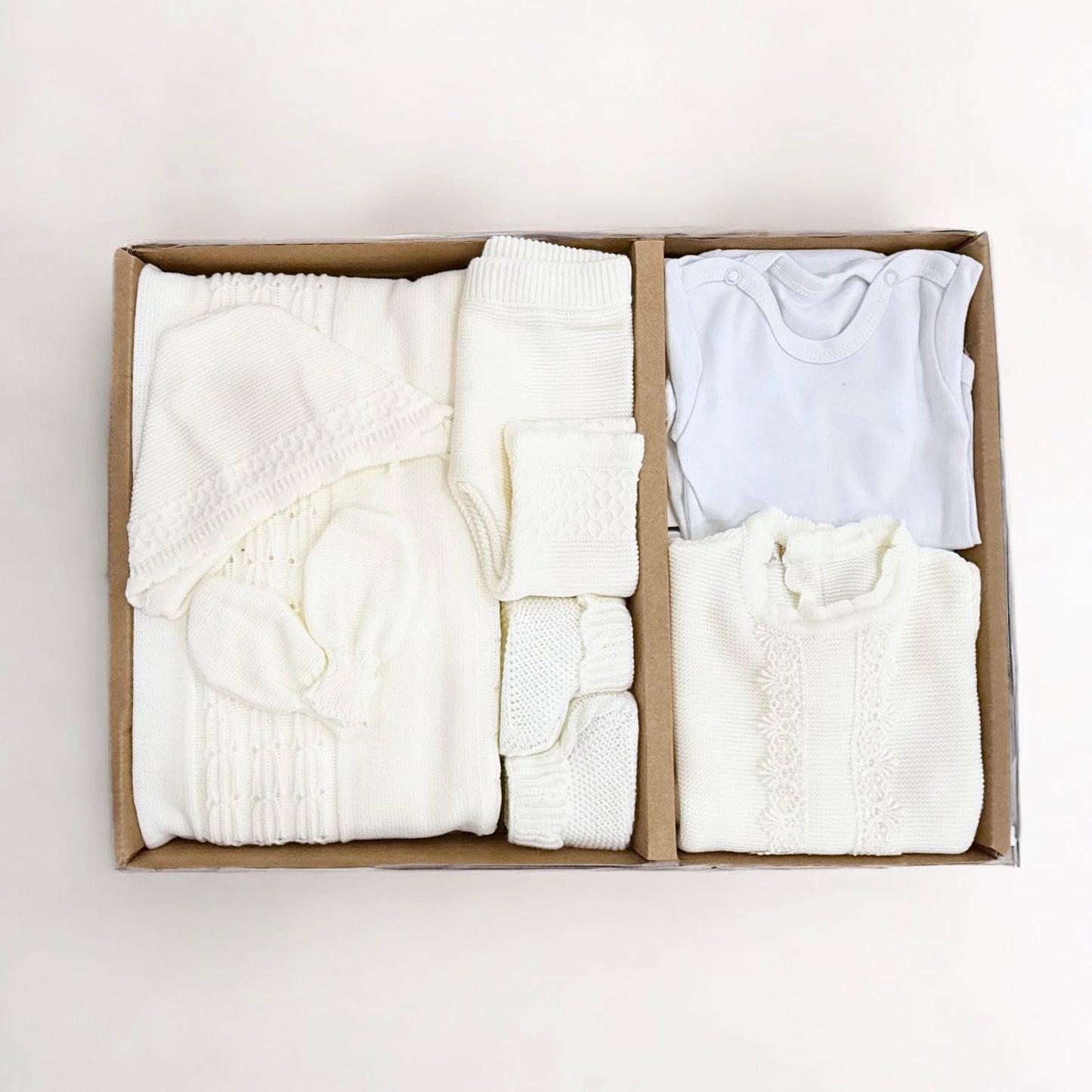 Set tricotat 7 piese