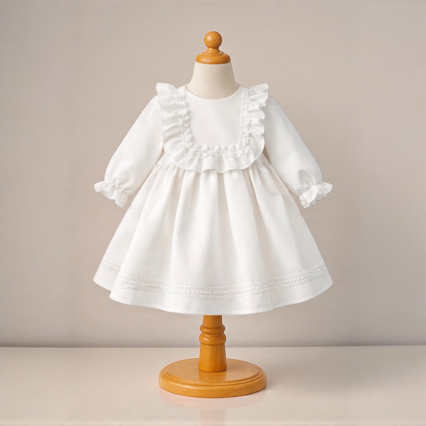 Rochita WHITE SIGNATURE