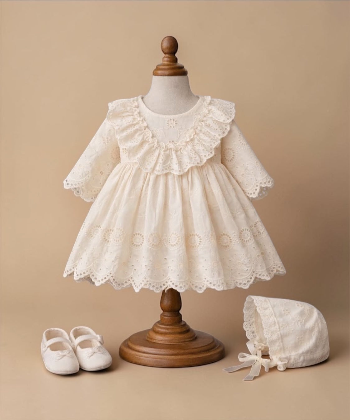 Set rochita si accesorii Lace Ivoire