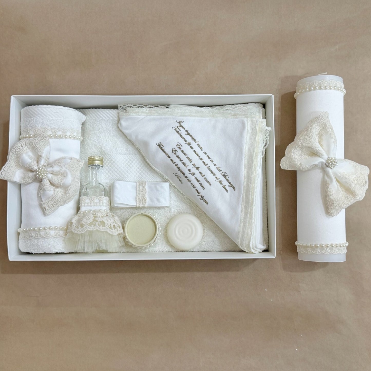 Set trusou si lumanare botez